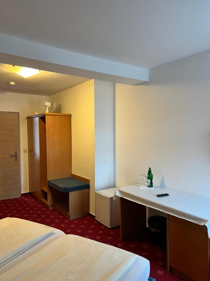 Hotel Schwartzer Loewe Babenhausen  Εξωτερικό φωτογραφία