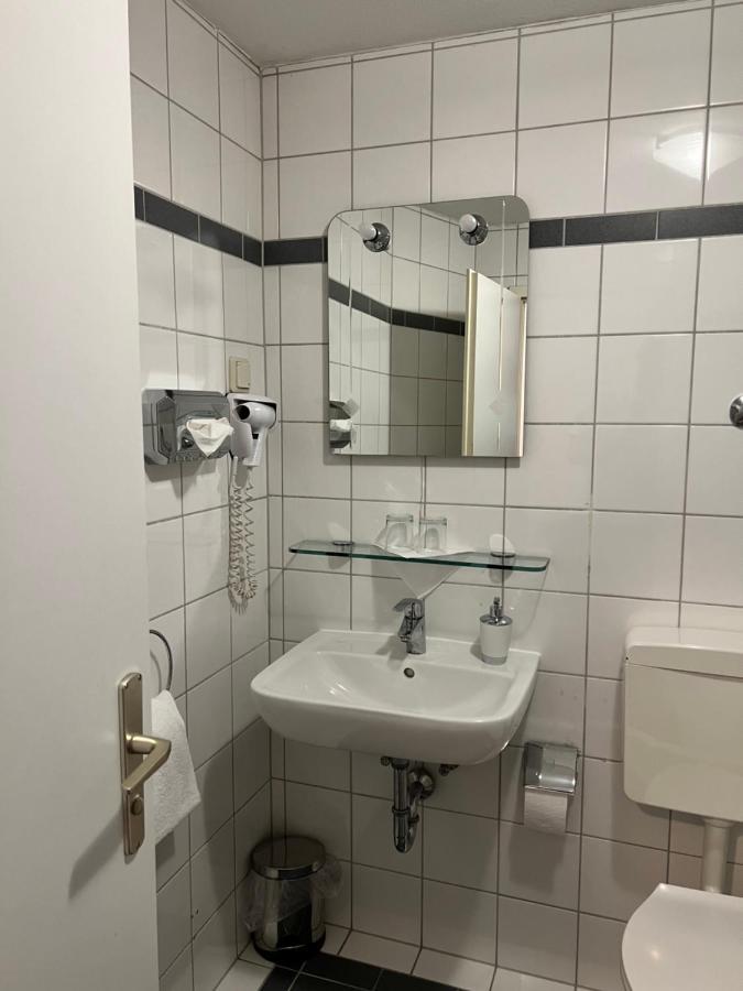 Hotel Schwartzer Loewe Babenhausen  Εξωτερικό φωτογραφία