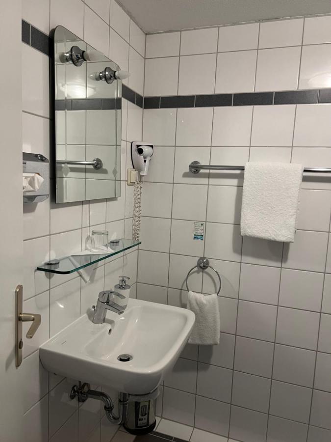 Hotel Schwartzer Loewe Babenhausen  Εξωτερικό φωτογραφία